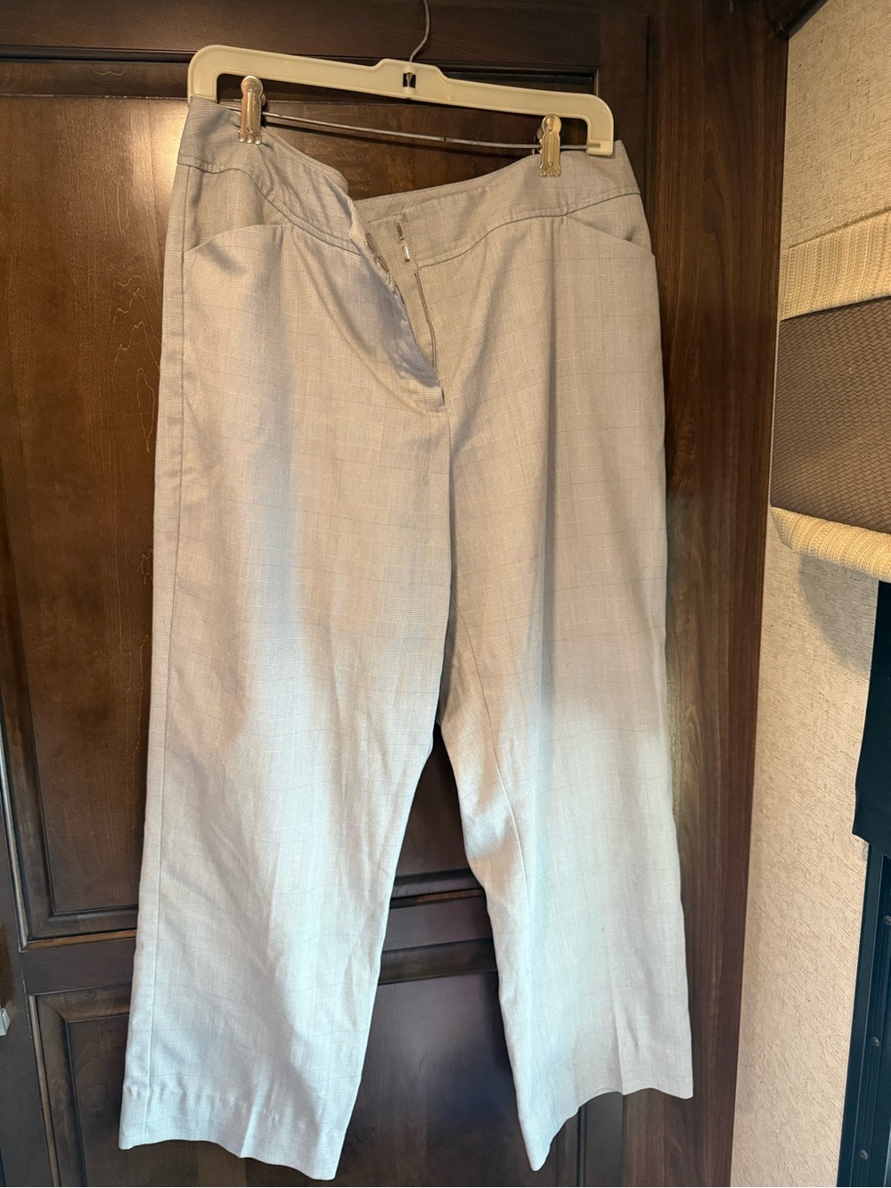 Worthington Light Gray Wide-Leg Dress Pants